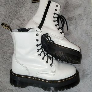 Dr Martens Platforms (Jadon)